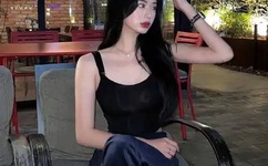 丈夫和女子赤裸在床:是好朋友